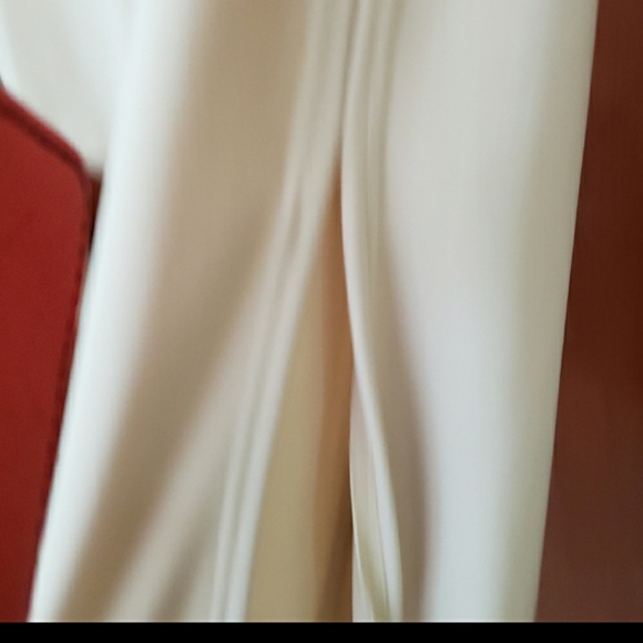 Cream/ beige cold shoulder blouse - Picture 15 of 16